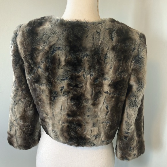 Free People cropped faux fur jacket XS - Picture 4 of 4
